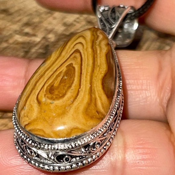 Australian Outback Jasper Pendant 2 1/4” - Picture 5 of 16